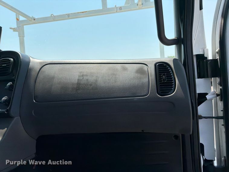 image for item EG9333 2007 Freightliner Business Class M2 Crew Cab crane truck