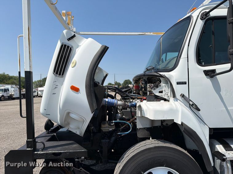 image for item EG9333 2007 Freightliner Business Class M2 Crew Cab crane truck
