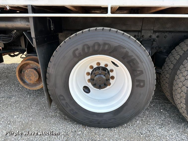 image for item EG9333 2007 Freightliner Business Class M2 Crew Cab crane truck