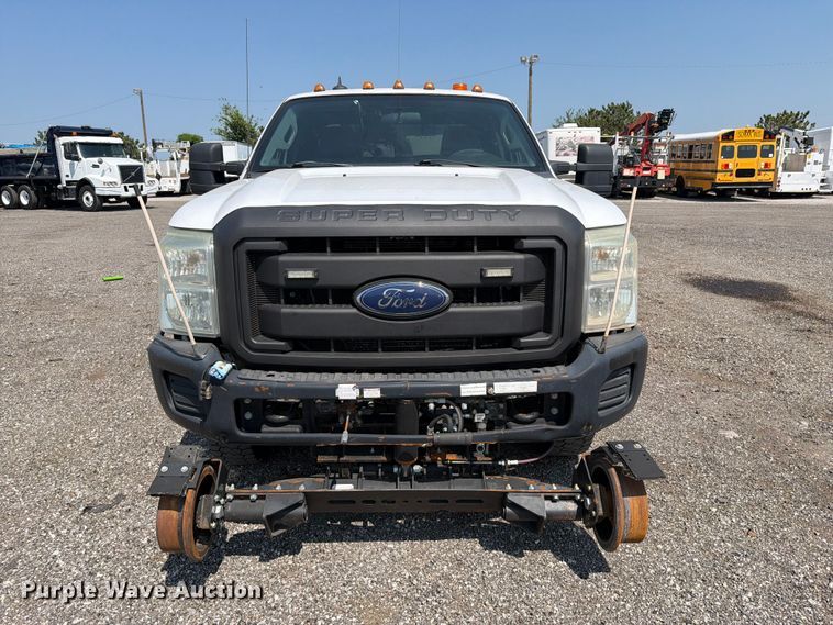 image for item EG9334 2014 Ford F250 Super Duty Ext. Cab utility bed pickup truck