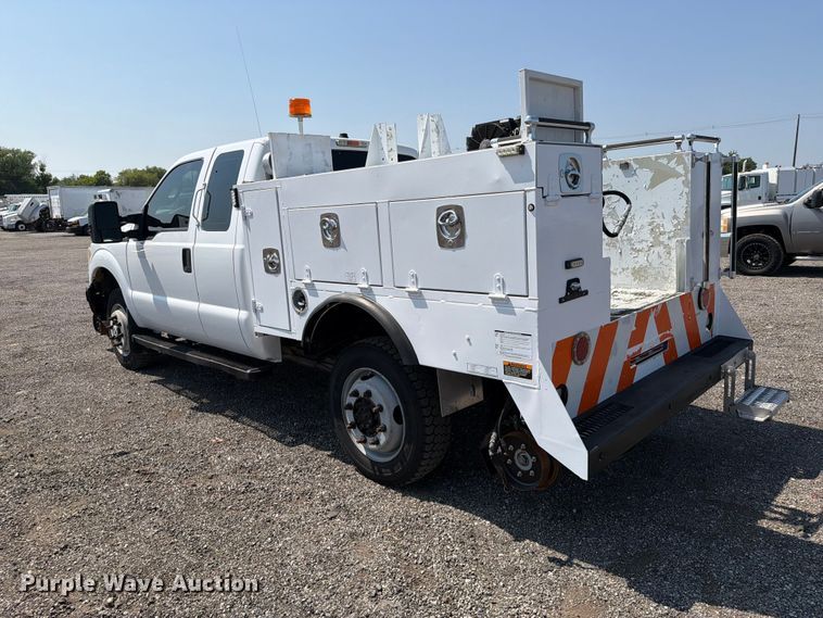 image for item EG9334 2014 Ford F250 Super Duty Ext. Cab utility bed pickup truck