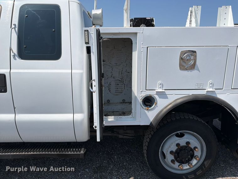image for item EG9334 2014 Ford F250 Super Duty Ext. Cab utility bed pickup truck