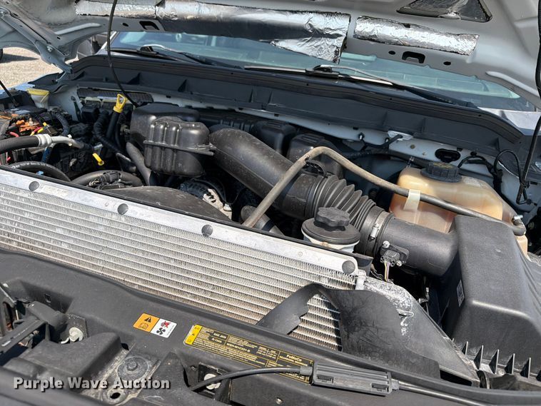 image for item EG9334 2014 Ford F250 Super Duty Ext. Cab utility bed pickup truck