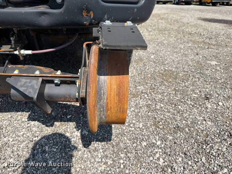 image for item EG9334 2014 Ford F250 Super Duty Ext. Cab utility bed pickup truck