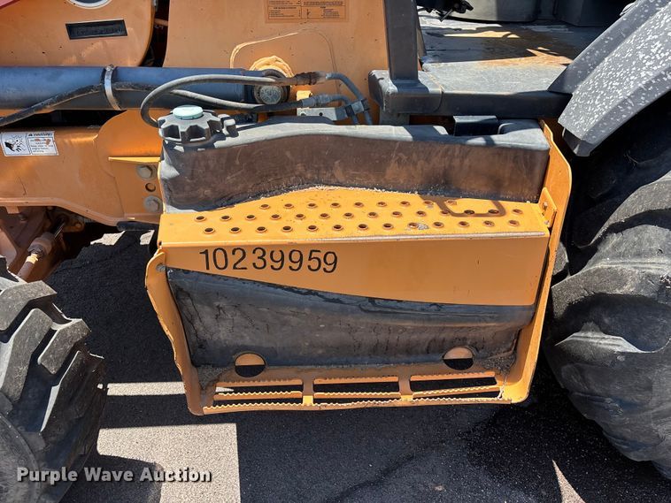 image for item EL2529 2014 Case 570NXT landscape tractor