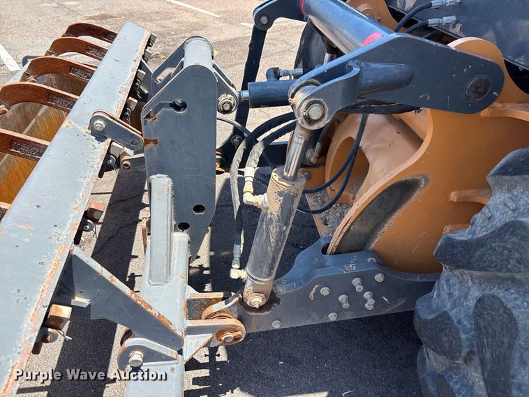 image for item EL2529 2014 Case 570NXT landscape tractor