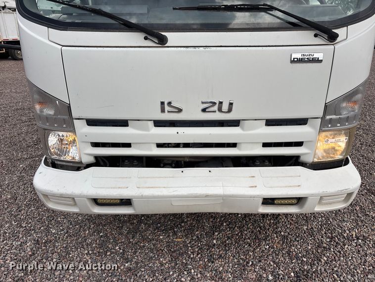 image for item EL2540 2011 Isuzu NRR Crew Cab dump truck