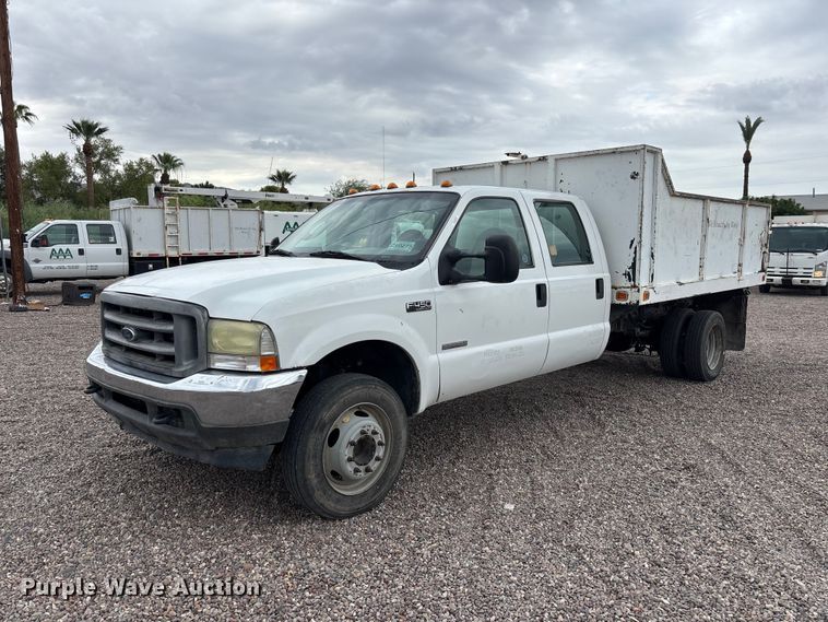 image for item EL2541 2004 Ford F450 Super Duty Crew Cab dump truck