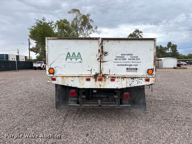 image for item EL2541 2004 Ford F450 Super Duty Crew Cab dump truck