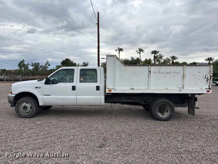 image for item EL2541 2004 Ford F450 Super Duty Crew Cab dump truck