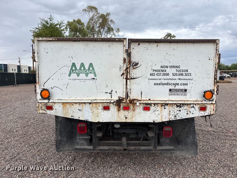 image for item EL2541 2004 Ford F450 Super Duty Crew Cab dump truck