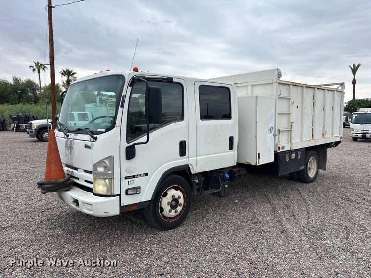 image for item EL2542 2011 Isuzu NRR Crew Cab dump truck