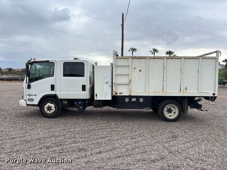 image for item EL2542 2011 Isuzu NRR Crew Cab dump truck