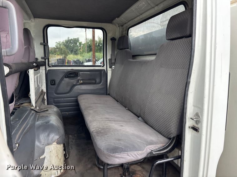 image for item EL2542 2011 Isuzu NRR Crew Cab dump truck