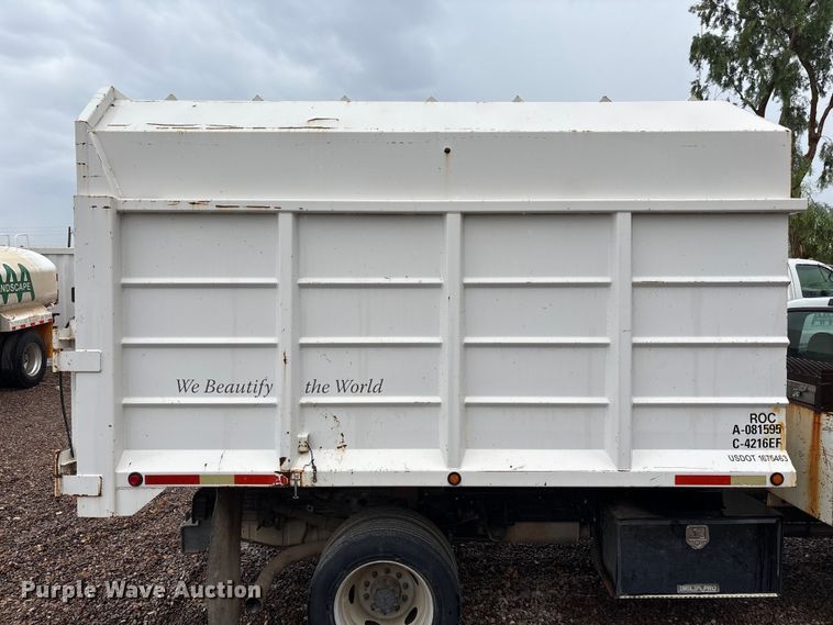 image for item EL2544 2006 Ford F450 Super Duty chipper truck