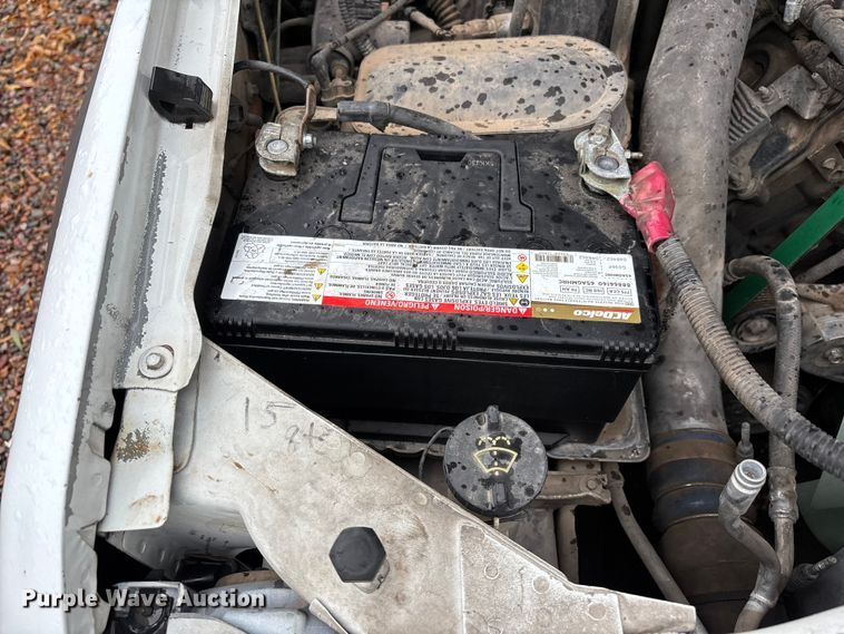image for item EL2544 2006 Ford F450 Super Duty chipper truck