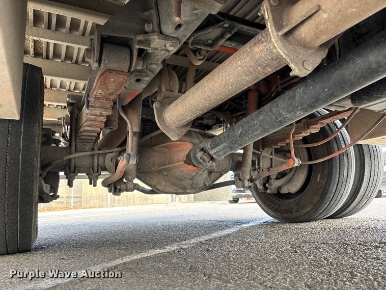 image for item EL2549 2019 Ford F450 Super Duty flatbed truck