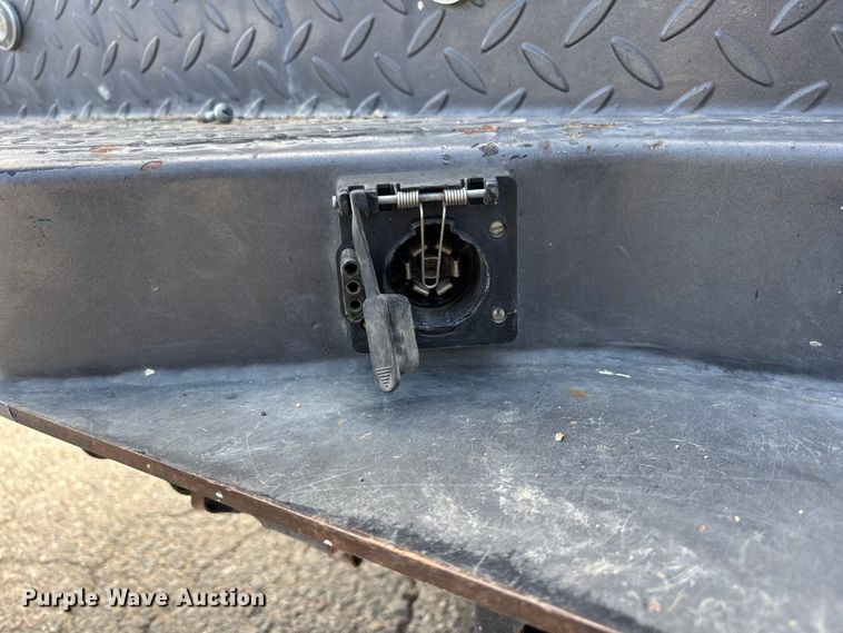 image for item EL2551 2020 Ford F250 Super Duty utility bed pickup truck