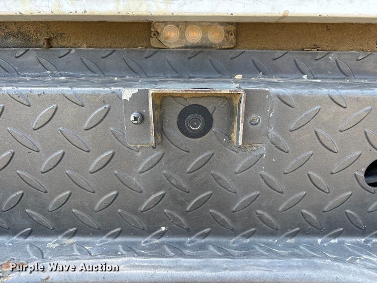 image for item EL2551 2020 Ford F250 Super Duty utility bed pickup truck