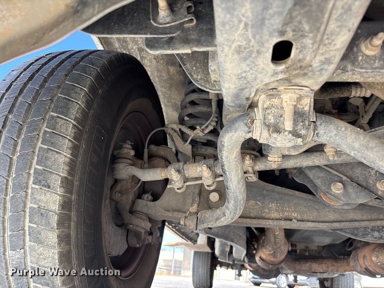 image for item EL2551 2020 Ford F250 Super Duty utility bed pickup truck