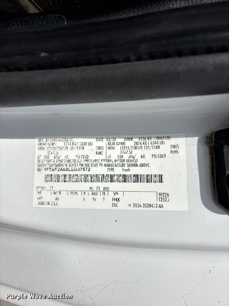 image for item EL2551 2020 Ford F250 Super Duty utility bed pickup truck