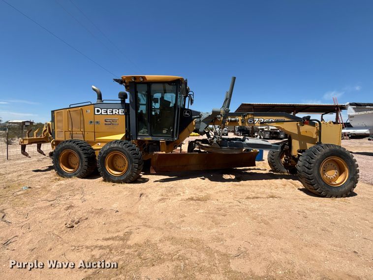 image for item EL2566 2012 John Deere 672GP motor grader
