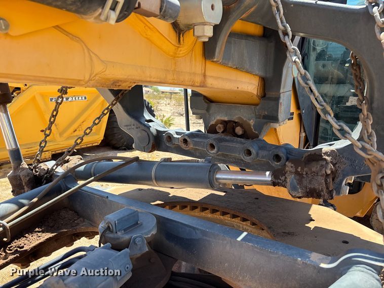 image for item EL2566 2012 John Deere 672GP motor grader