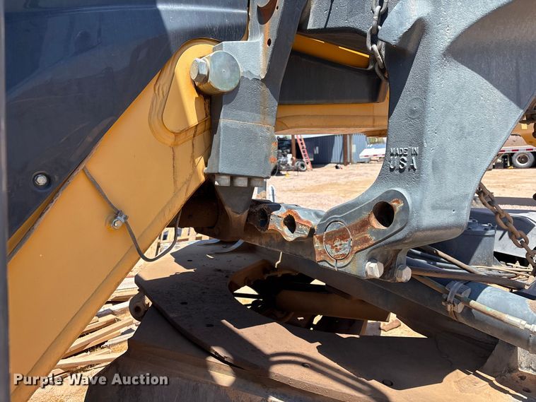 image for item EL2566 2012 John Deere 672GP motor grader