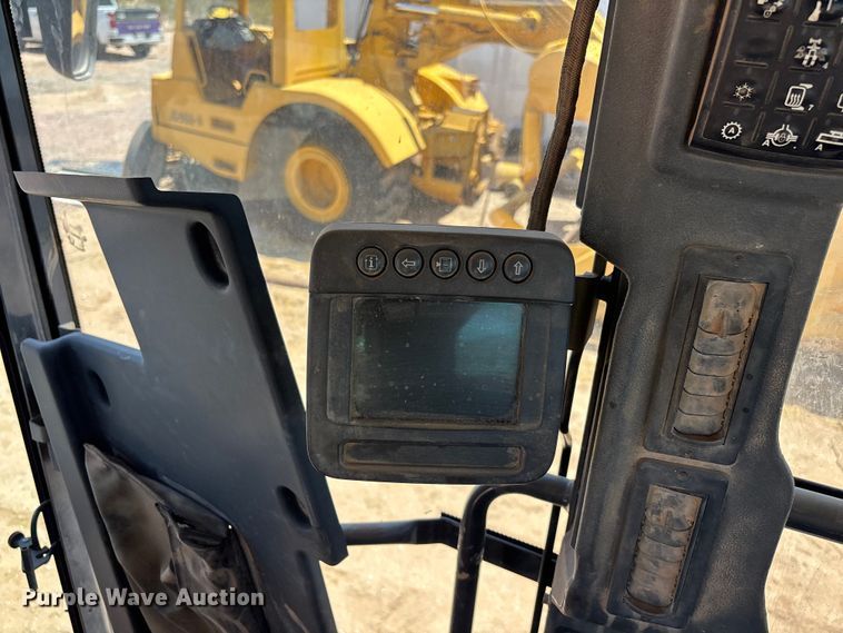 image for item EL2566 2012 John Deere 672GP motor grader