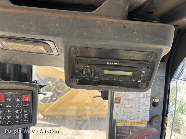 image for item EL2566 2012 John Deere 672GP motor grader
