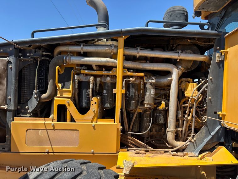 image for item EL2566 2012 John Deere 672GP motor grader