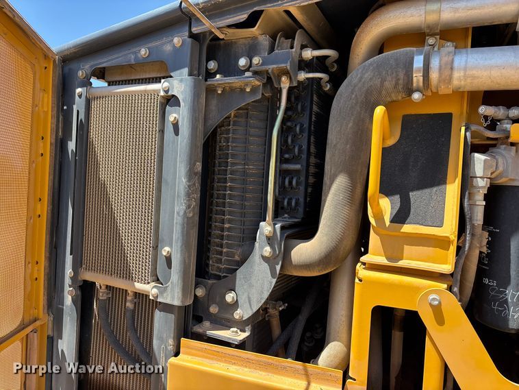 image for item EL2566 2012 John Deere 672GP motor grader