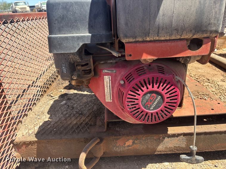 image for item EL2573 2007 Ditch Witch FM13V mulch finisher