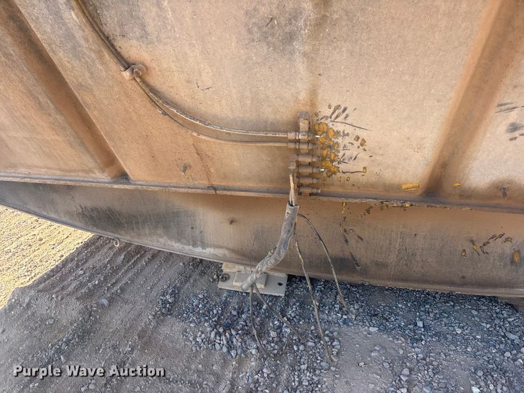 image for item EL2574 Meca water tank bed