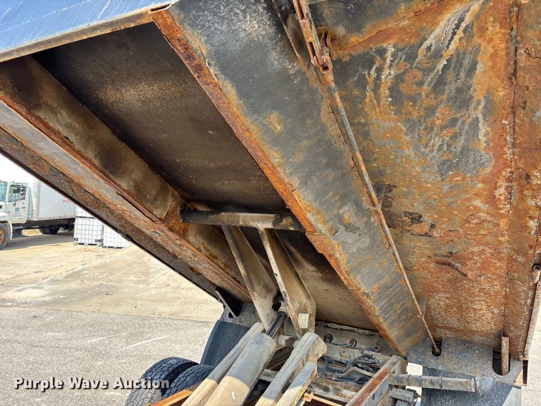 image for item EM5096 2009 Chevrolet Silverado 3500 dump bed pickup truck