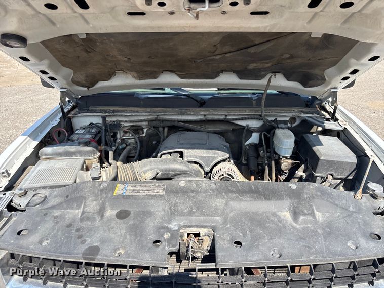 image for item EM5096 2009 Chevrolet Silverado 3500 dump bed pickup truck