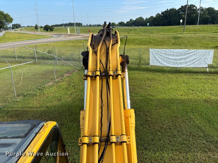 image for item EM5148 2017 Komatsu PC210LC-11 excavator