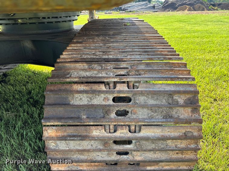 image for item EM5148 2017 Komatsu PC210LC-11 excavator