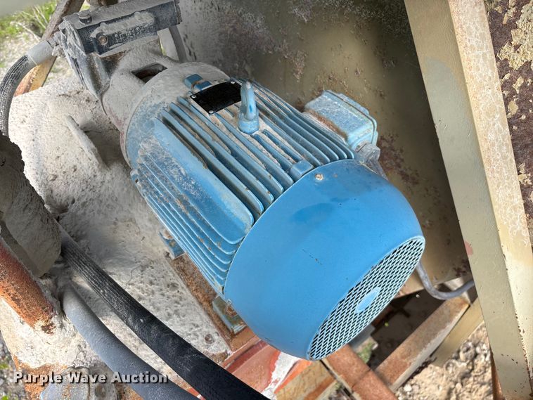image for item EO4329 Hopper feeder