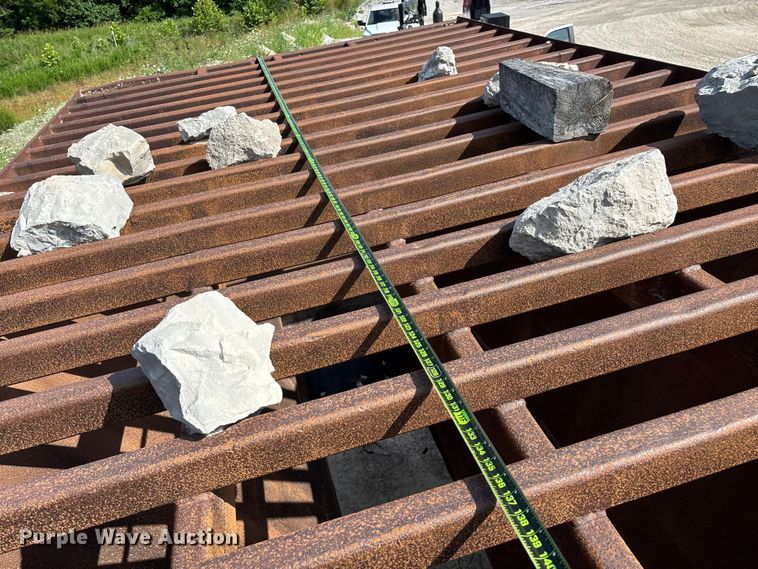 image for item EO4329 Hopper feeder