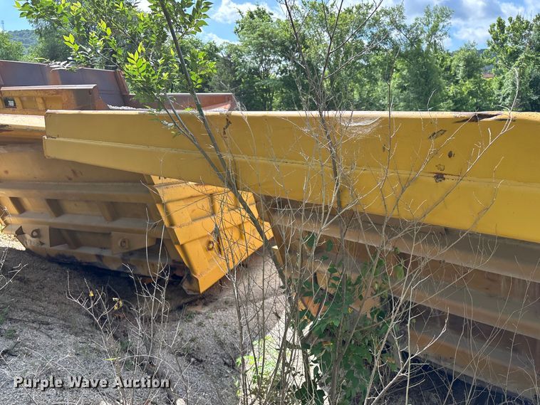 image for item EO4330 Caterpillar 769C haul truck bed