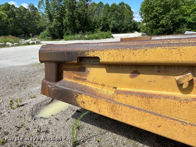 image for item EO4330 Caterpillar 769C haul truck bed