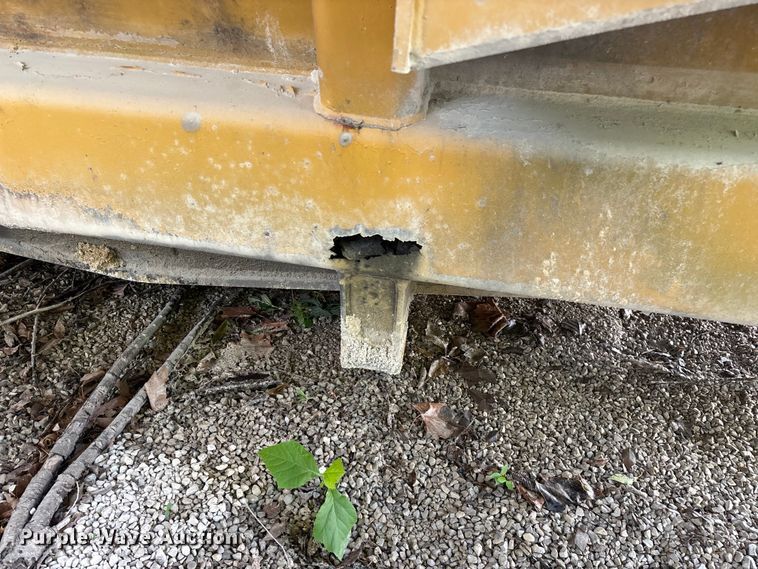 image for item EO4330 Caterpillar 769C haul truck bed
