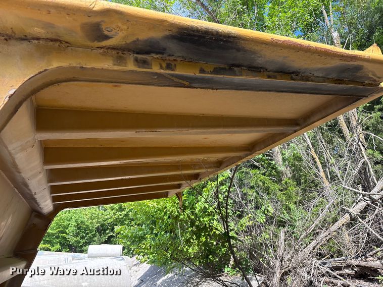 image for item EO4330 Caterpillar 769C haul truck bed