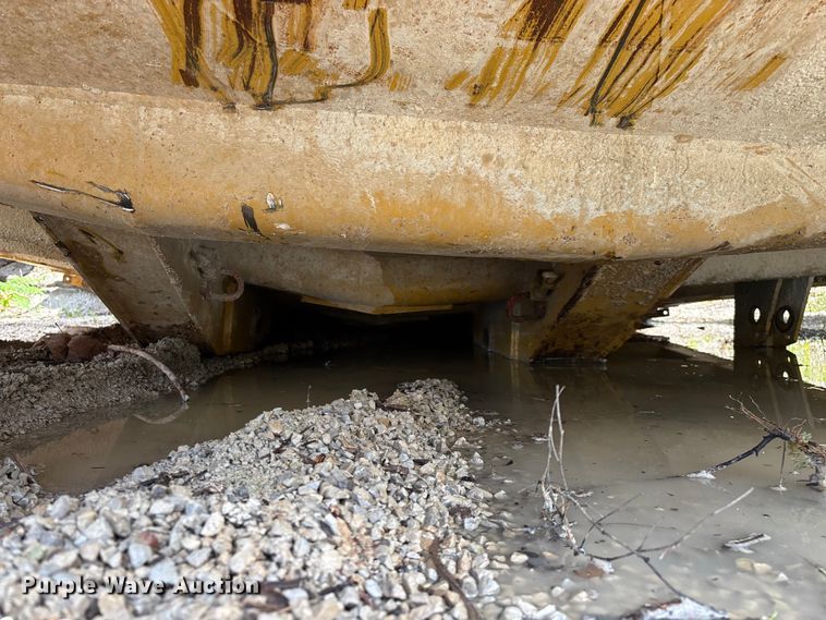 image for item EO4331 Caterpillar 769C haul truck bed