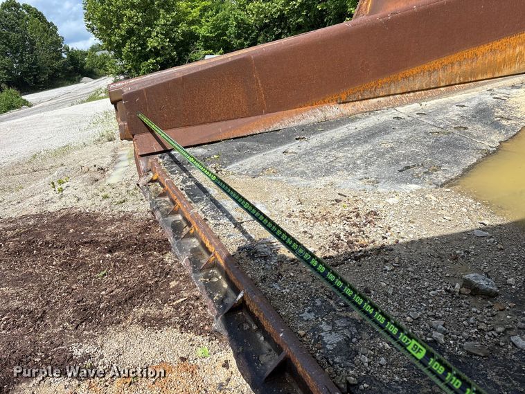 image for item EO4331 Caterpillar 769C haul truck bed
