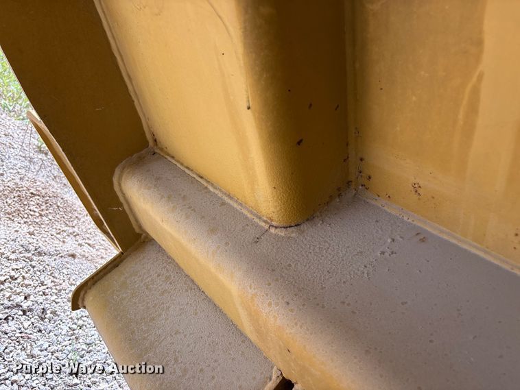 image for item EO4331 Caterpillar 769C haul truck bed