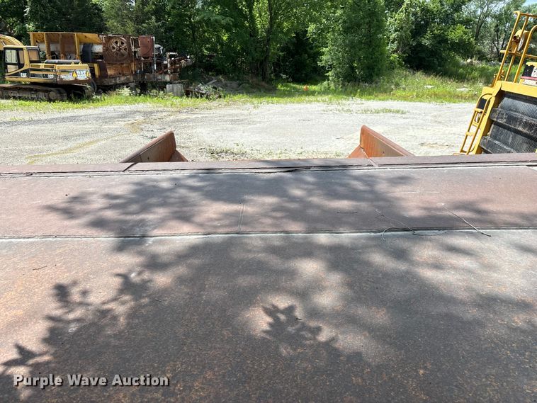 image for item EO4332 Caterpillar 769C haul truck bed