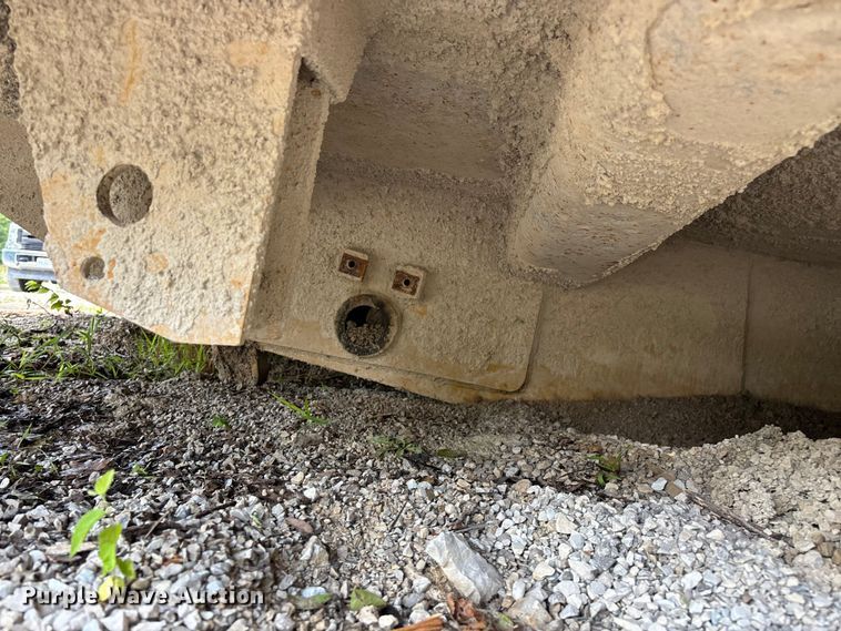 image for item EO4332 Caterpillar 769C haul truck bed