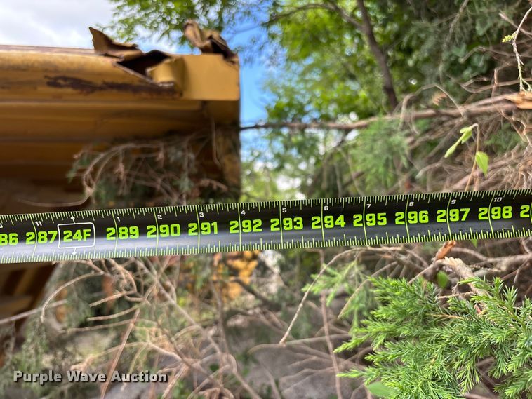 image for item EO4332 Caterpillar 769C haul truck bed